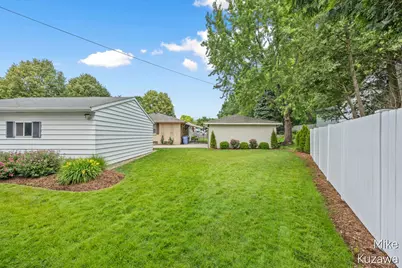 1711 Country Club Drive NE, Grand Rapids, MI 49505 - Photo 43