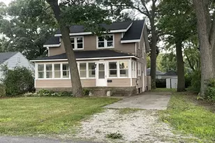1534 Cedar St NE, Grand Rapids, MI 49503 - Photo 1