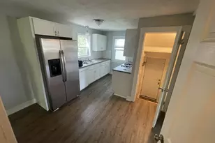 1534 Cedar St NE, Grand Rapids, MI 49503 - Photo 3