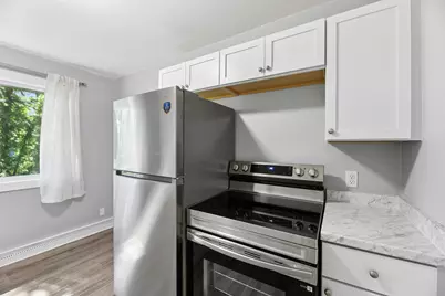 1052 Woodward Avenue, Benton Harbor, MI 49022 - Photo 13