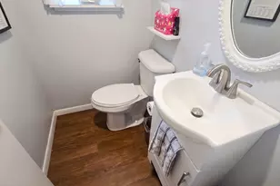 801 Merrill Ave, Lansing, MI 48912 - Photo 13