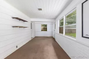 1938 Woodlawn Ave SE, Grand Rapids, MI 49506 - Photo 15
