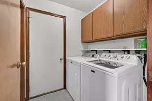 6276 Burning Tree St, Jackson, MI 49201 - Photo 13