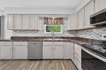 6276 Burning Tree Street, Jackson, MI 49201 - Photo 25
