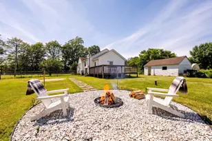 4025 River Rd, Sodus, MI 49126 - Photo 33