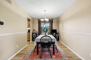 7618 Hampton Oaks Dr, Portage, MI 49024 - Photo 9