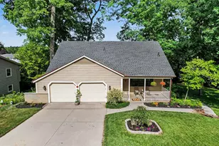 7618 Hampton Oaks Dr, Portage, MI 49024 - Photo 3