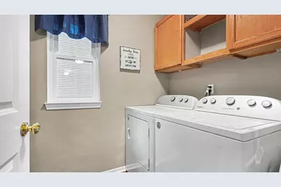 415 Cambridge Drive, Dexter, MI 48130 - Photo 9
