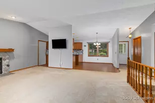 2223 Maguire Ave NE, Grand Rapids, MI 49525 - Photo 11