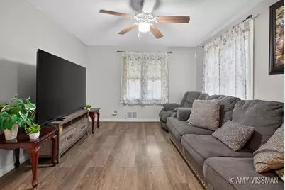 196 E 34th Street, Holland, MI 49423 - Photo 5
