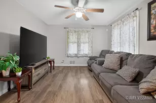 196 E 34th St, Holland, MI 49423 - Photo 5