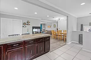 5345 Clinton River Dr, Waterford, MI 48327 - Photo 25