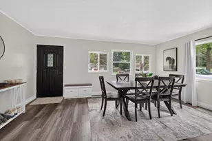 248 McConnell Dr, Jackson, MI 49201 - Photo 5