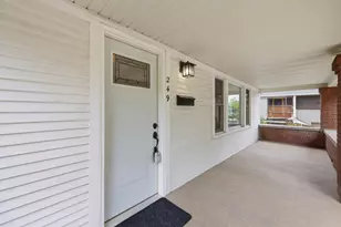 249 NE Fairbanks St, Grand Rapids, MI 49503 - Photo 3