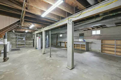 249 NE Fairbanks Street NE, Grand Rapids, MI 49503 - Photo 33