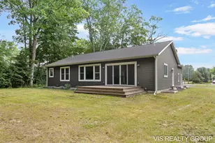 13407 152nd Ave, Grand Haven, MI 49417 - Photo 11