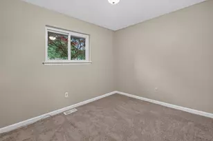212 Charter House Dr, Canton, MI 48188 - Photo 23