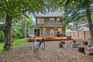 586 Kuehnle Ave, Ann Arbor, MI 48103 - Photo 25