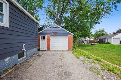37 W Garfield Avenue, Zeeland, MI 49464 - Photo 23