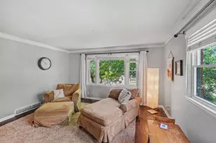 37 W Garfield Ave, Zeeland, MI 49464 - Photo 11