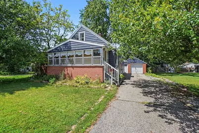 37 W Garfield Avenue, Zeeland, MI 49464 - Photo 3
