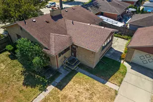 23213 Greencrest St, Saint Clair Shores, MI 48080 - Photo 3