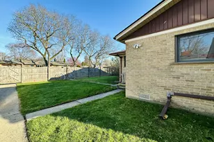 23213 Greencrest St, Saint Clair Shores, MI 48080 - Photo 63