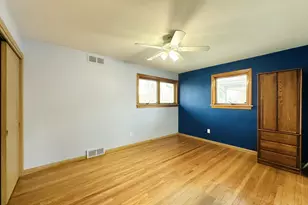 23213 Greencrest St, Saint Clair Shores, MI 48080 - Photo 19