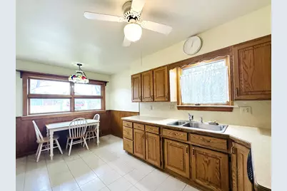 23213 Greencrest Street, Saint Clair Shores, MI 48080 - Photo 15