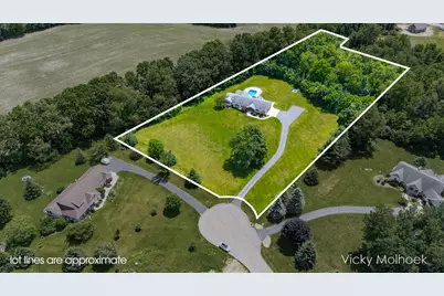 817 Pheasant Ridge Drive, Hastings, MI 49058 - Photo 3