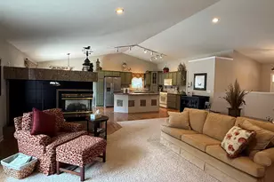 8980 Canyon Springs Ct, Canadian Lakes, MI 49346 - Photo 7