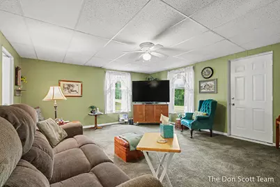 12402 Crockery Creek Drive, Ravenna, MI 49451 - Photo 5