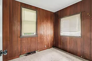 5058 Hess Rd, Saginaw, MI 48601 - Photo 13