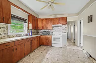 5058 Hess Rd, Saginaw, MI 48601 - Photo 5