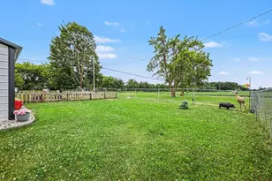 7780 W Cutler Rd, Lakeview, MI 48850 - Photo 25