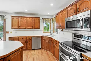 975 Bluff Lake Dr, Zeeland, MI 49464 - Photo 13