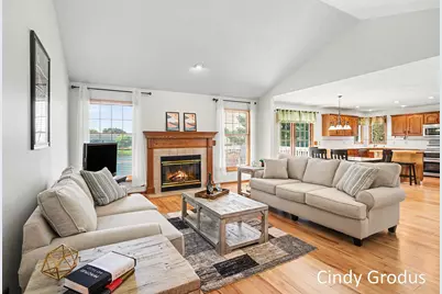 975 Bluff Lake Drive, Zeeland, MI 49464 - Photo 9