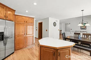 975 Bluff Lake Dr, Zeeland, MI 49464 - Photo 11