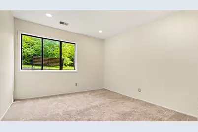 2102 Pauline Boulevard #103, Ann Arbor, MI 48103 - Photo 19