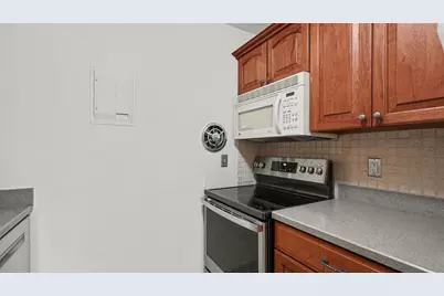 2102 Pauline Boulevard #103, Ann Arbor, MI 48103 - Photo 11