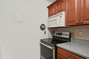 2102 Pauline Blvd, Ann Arbor, MI 48103 - Photo 11