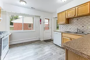 1614 South Blvd, Ann Arbor, MI 48104 - Photo 11