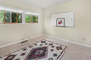 2065 Day St, Ann Arbor, MI 48104 - Photo 23