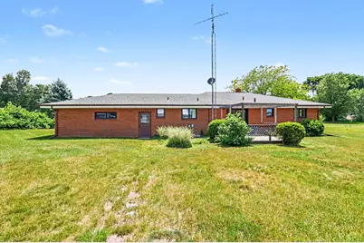 3865 E Empire Avenue, Benton Harbor, MI 49022 - Photo 19