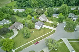 1221 Harwood Cir, Saline, MI 48176 - Photo 45