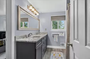 1221 Harwood Cir, Saline, MI 48176 - Photo 27