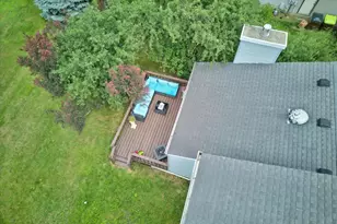1221 Harwood Cir, Saline, MI 48176 - Photo 39