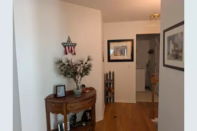 619 Hill Crest Court, Milford, MI 48381 - Photo 3