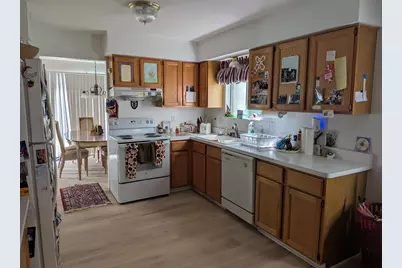 619 Hill Crest Court, Milford, MI 48381 - Photo 7