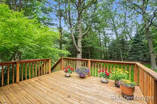 2185 Eagle Blvd, Holland, MI 49424 - Photo 11
